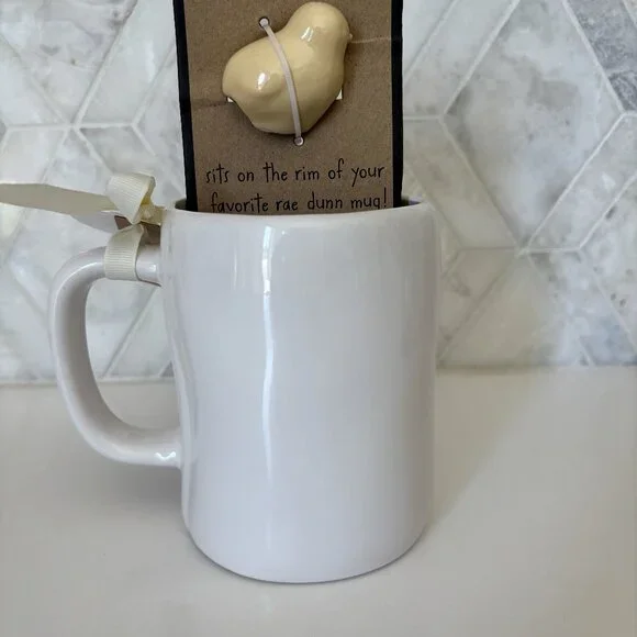 Rae Dunn Chirp White Mug with Yellow Chick Mug Charm New - Picture 4 of 9
